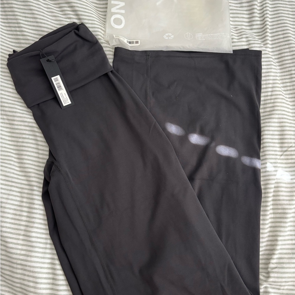 Oner active soft motion folder over straight leg pants size Medium regular lngth